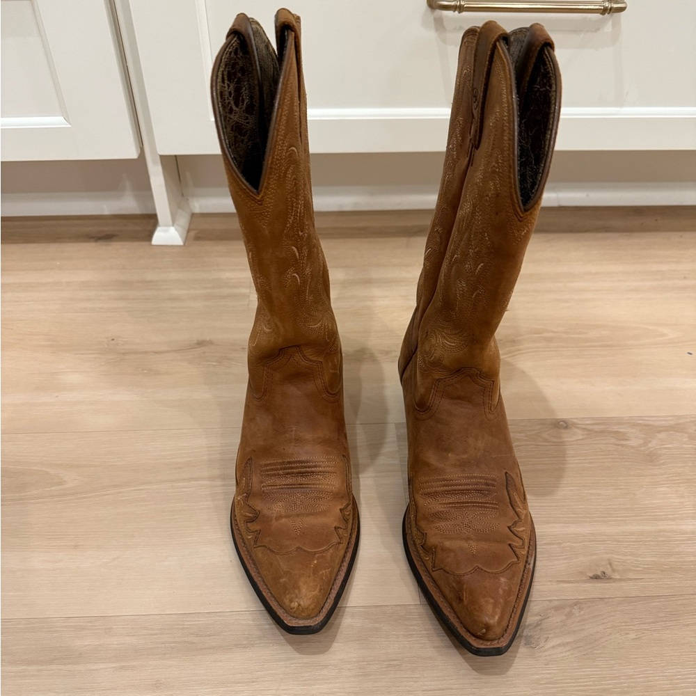 Women’s Ariat Western Boots 7.5
